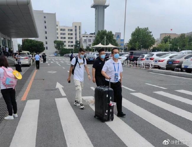北京时间12月10日凌晨1时，意甲第15轮，AC米兰客场挑战亚特兰大。